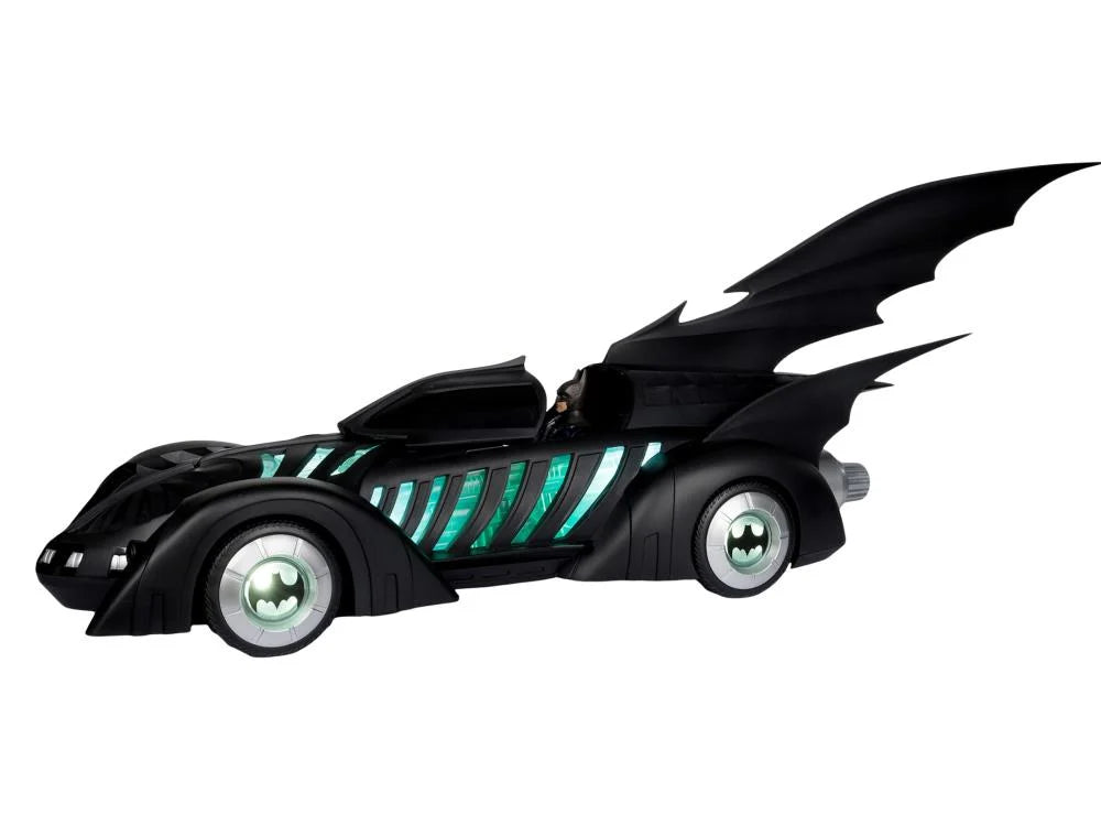 DC Multiverse Batman Forever Alfred Pennyworth & Batmobile
