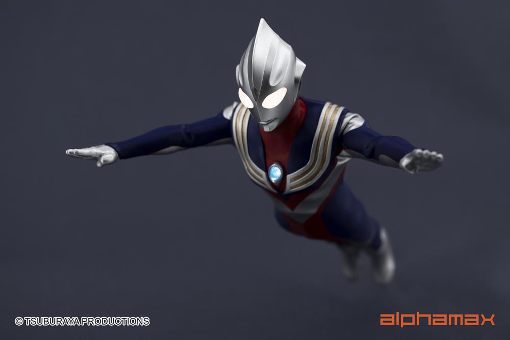 Figura de acción de Ultraman Tiga