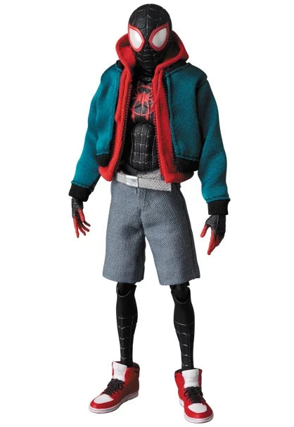 MAFEX "Spider-Man: Into the Spider-Verse" Miles Morales (Reedición)