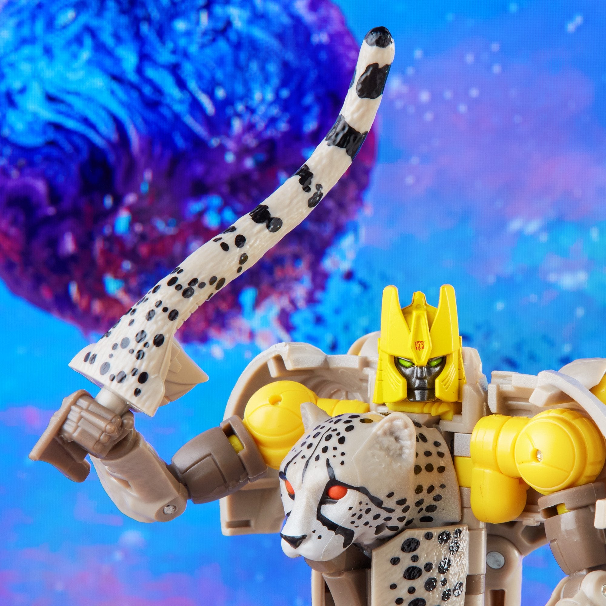 Transformers Generations Legacy Deluxe Autobot Nightprowler | Walmart Exclusive