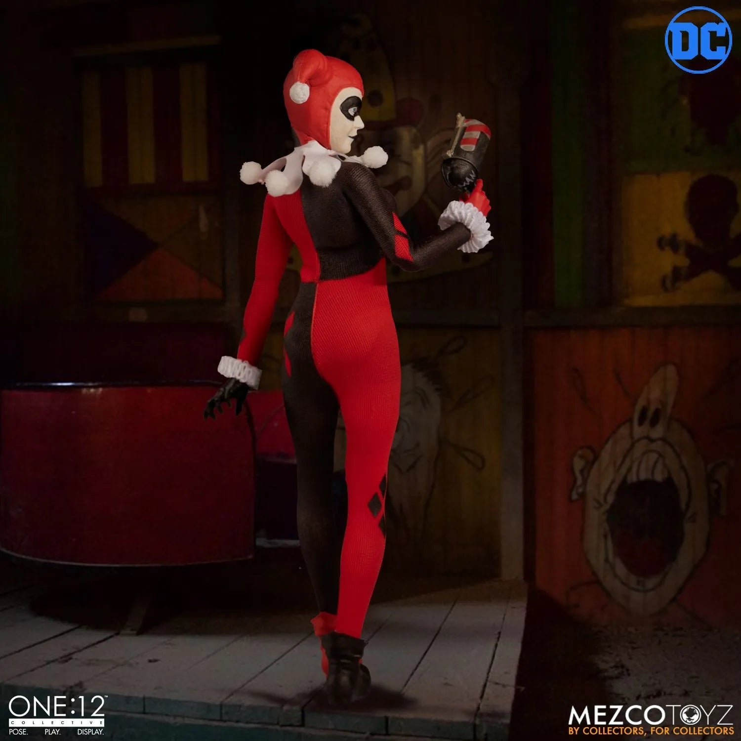 ONE:12 COLLECTIVE | Harley Quinn | Deluxe Edition-2