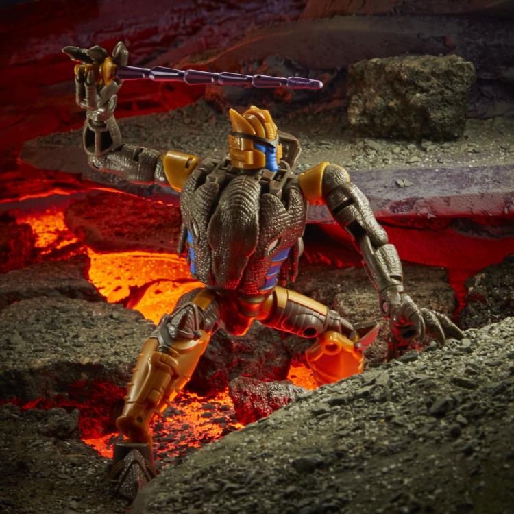 Transformers War for Cybertron | Kingdom Voyager Dinobot
