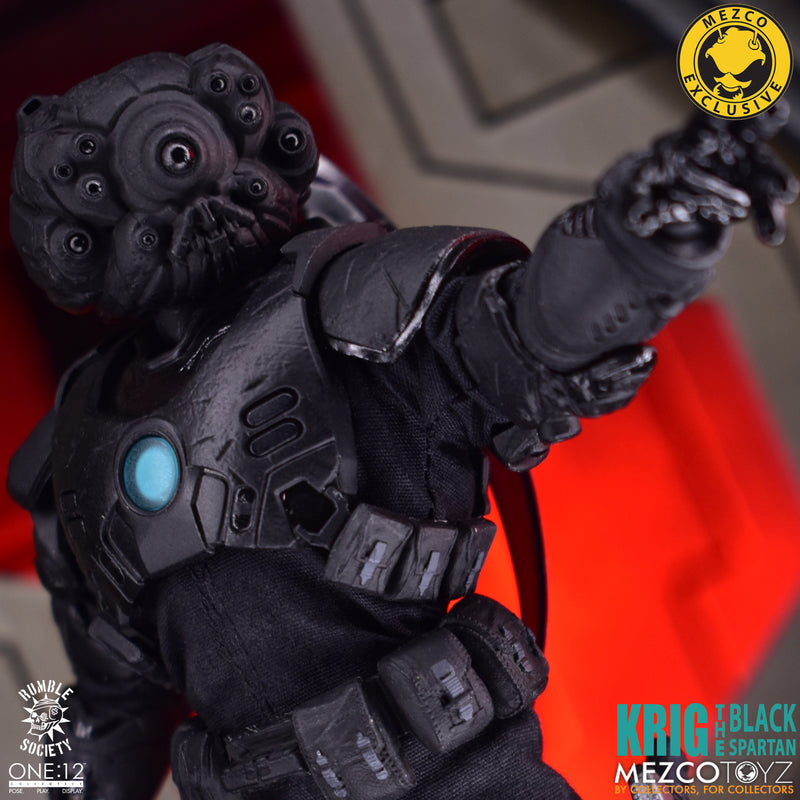 Mezco Toyz Fair 2021 | Exclusive Toyz Chest